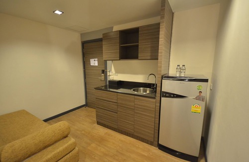 Sathorn Hotel | H2 Hotel