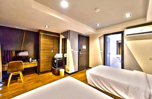 Sathorn Hotel | H2 Hotel
