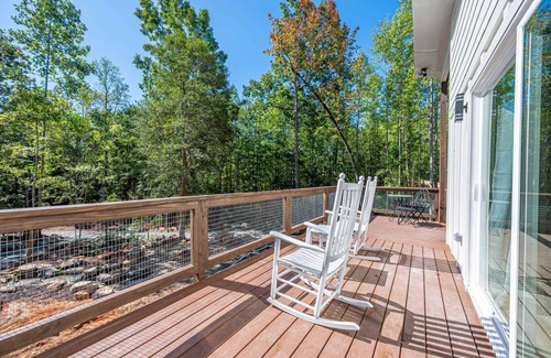 Bynum Cabina | H2O Oasis Tree House