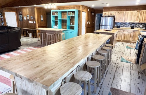 Grand Isle Casa | H2O Psycho - Beachfront - Island Realty