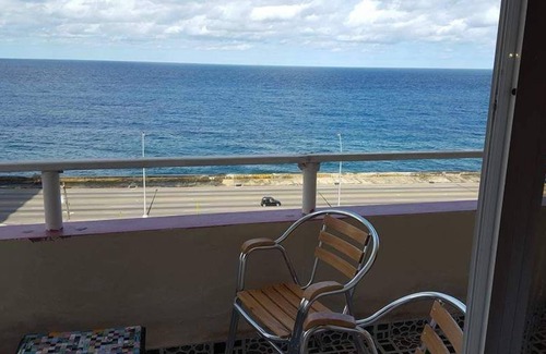 Centro Havana Apartamento | Habana Vista al Mar