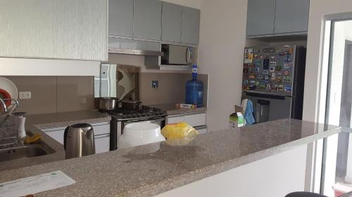 Santa Cruz Casa | Habitación dentro de una casa en un condominio tipo Resort