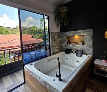 Salento Apartamento | Habitación Deluxe 1 con Jacuzzi a 20mt del parque