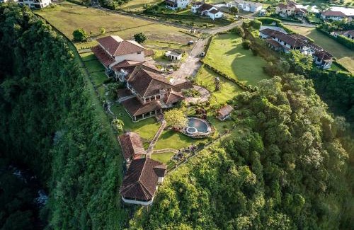 Alto Boquete Hotel | Hacienda Los Molinos Boutique Hotel & Villas