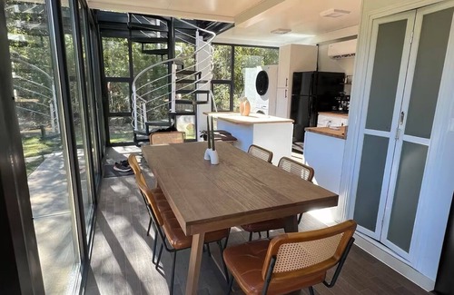 LaGrange Cabina | Hacker House - Do Your Best Work