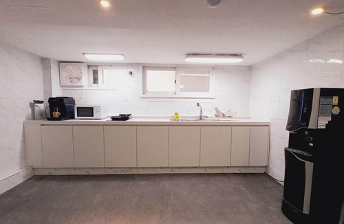 Seocho-dong Casa | Haechi Stay Guesthouse