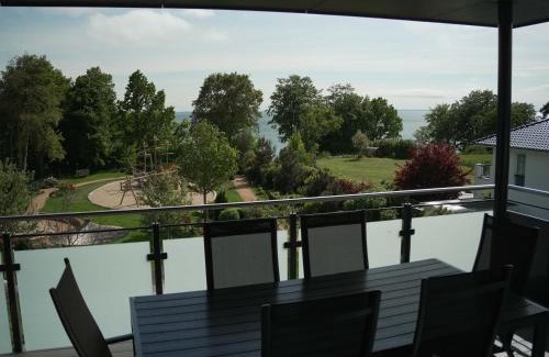 Zirchow Apartamento | Haffhäuser am Stettiner Haff Haus 1 WE 5 GOLF Special buchbar