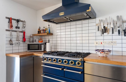 Boughton Casa | Hall Farmhouse ... en un jardín de 1 acre con GRAN PISCINA CLIMATIZADA