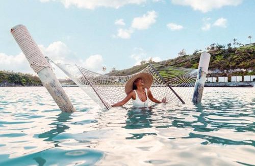 Pembroke Hotel | Hamilton Princess & Beach Club A Fairmont Managed Hotel