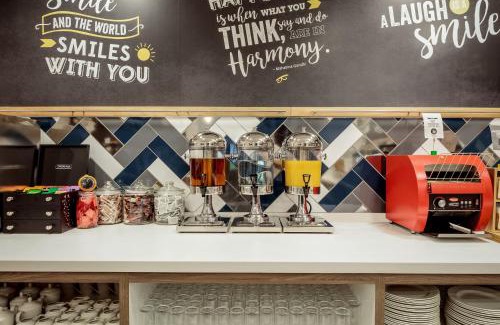 Luton Hotel | Hampton by Hilton Luton Airport