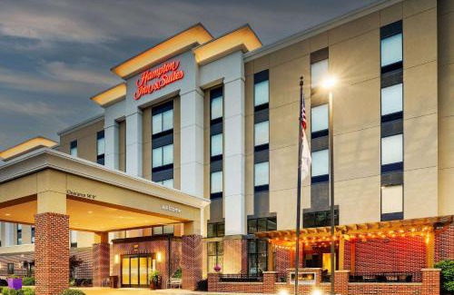 Rome Hotel | Hampton Inn and Suites Rome, GA