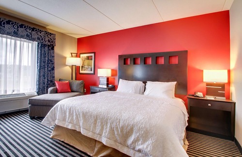 Leeds Hotel | Hampton Inn Birmingham Leeds