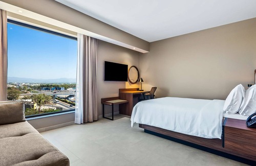 Las Jarretaderas Hotel | Hampton Inn By Hilton Nuevo Vallarta