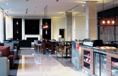 Celaya Hotel | Hampton Inn By Hilton Celaya