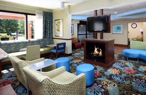 Cornelius Hotel | Hampton Inn Charlotte North / Lake Norman