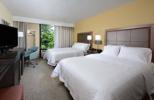 Cornelius Hotel | Hampton Inn Charlotte North / Lake Norman