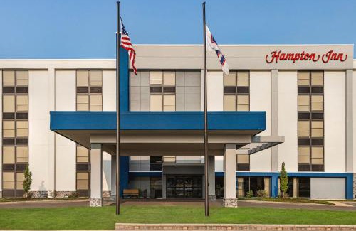 Schiller Park Hotel | Hampton Inn Chicago-O'Hare International Airport