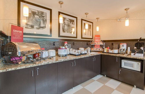 Dickson Hotel | Hampton Inn Dickson