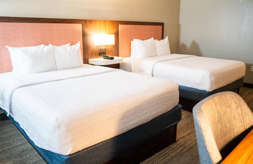 Gonzales Hotel | Hampton Inn Gonzales