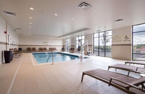 Morristown Hotel | Hampton Inn Morristown, I-81, TN