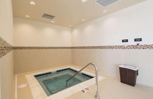 Morristown Hotel | Hampton Inn Morristown, I-81, TN