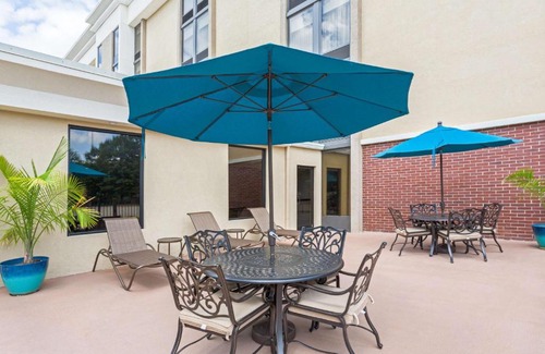 Norcross Hotel | Hampton Inn Norcross