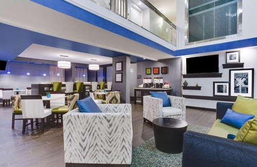 Norcross Hotel | Hampton Inn Norcross
