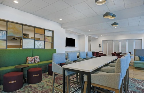 Patterson Hotel | Hampton Inn Patterson