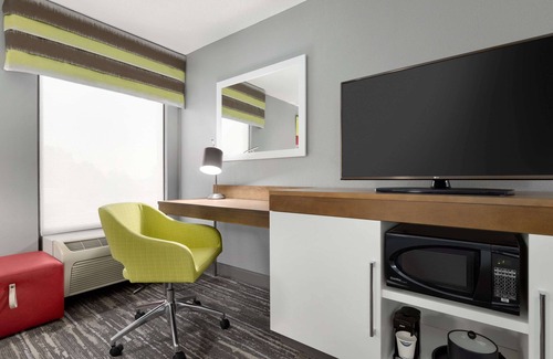 Simpsonville Hotel | Hampton Inn Simpsonville