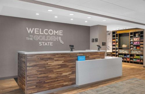 West Park Community Hotel | Hampton Inn & Suites Bakersfield Central