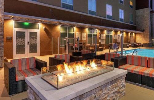 Buena Park Hotel | Hampton Inn & Suites Buena Park