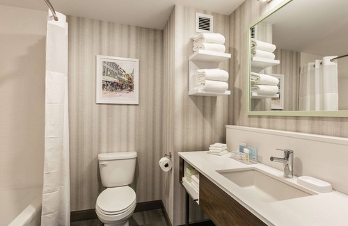 Quartier 5-2 Hotel | Hampton Inn & Suites by Hilton Quebec City Beauport