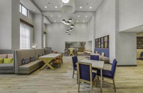 Decatur Hotel | Hampton Inn & Suites By Hilton Decatur