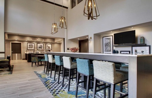 Southeast Raleigh Hotel | Hampton Inn & Suites By Hilton Knightdale Raleigh