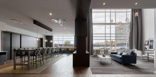 Saint-Romuald Hotel | Hampton Inn & Suites by Hilton Quebec City Levis
