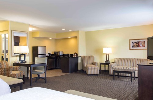 Danville Hotel | Hampton Inn & Suites Danville