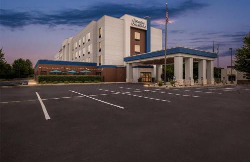 Mercer Hotel | Hampton Inn & Suites Grove City