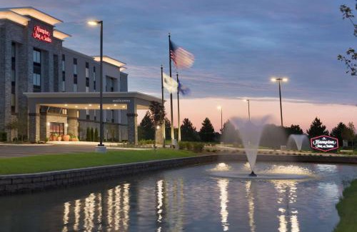 Bristol Hotel | Hampton Inn & Suites Kenosha Pleasant Prairie