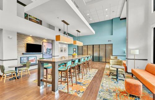 Bristol Hotel | Hampton Inn & Suites Kenosha Pleasant Prairie