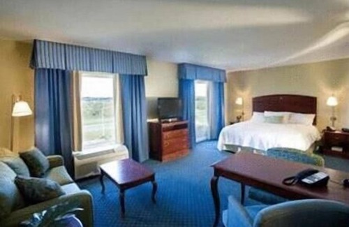 Lake Wales Hotel | Hampton Inn & Suites Lake Wales