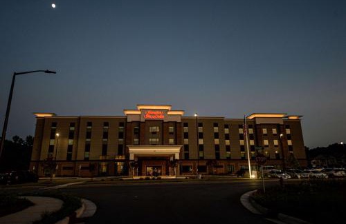 Lenoir Hotel | Hampton Inn & Suites Lenoir, NC