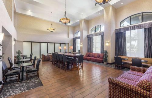 Lodi Hotel | Hampton Inn & Suites Lodi