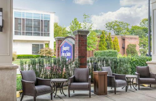 Green Hills Hotel | Hampton Inn & Suites Nashville-Green Hills