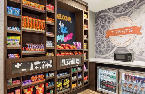 Oroville Hotel | Hampton Inn & Suites Oroville