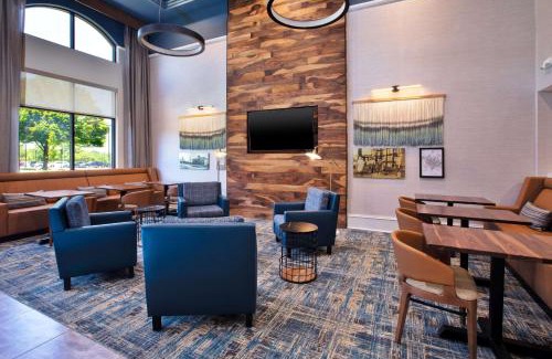 Arcadia Hotel | Hampton Inn & Suites Spartanburg-I-26-Westgate Mall