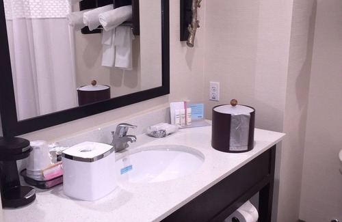 Stroudsburg Hotel | Hampton Inn & Suites Stroudsburg Pocono Mountains