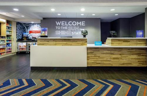 Tallahassee Hotel | Hampton Inn & Suites Tallahassee I-10-Thomasville Road