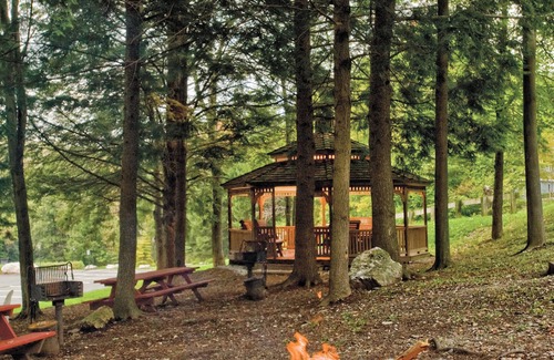 Hancock Complejo | Hancock, MA: Studio w / Valley Views, All-Seasons Resort: Esquí, Senderismo y Más!