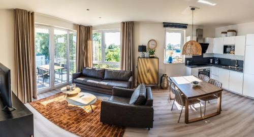 Schwerin Apartamento | Hangar 19 Superior Apartment mit Terrasse und Garten H7W1