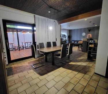 Verl Casa | Hani's Partyhaus